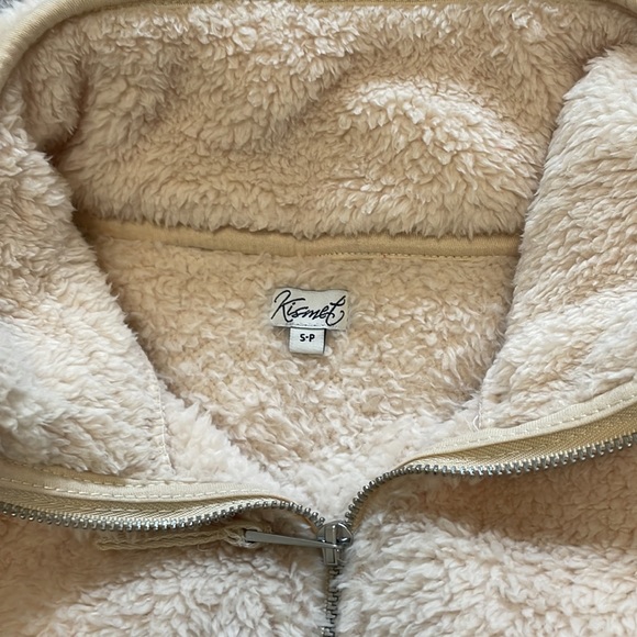 Women’s Fuzzy Pullover 1/4 Zip Sweater - Picture 5 of 6